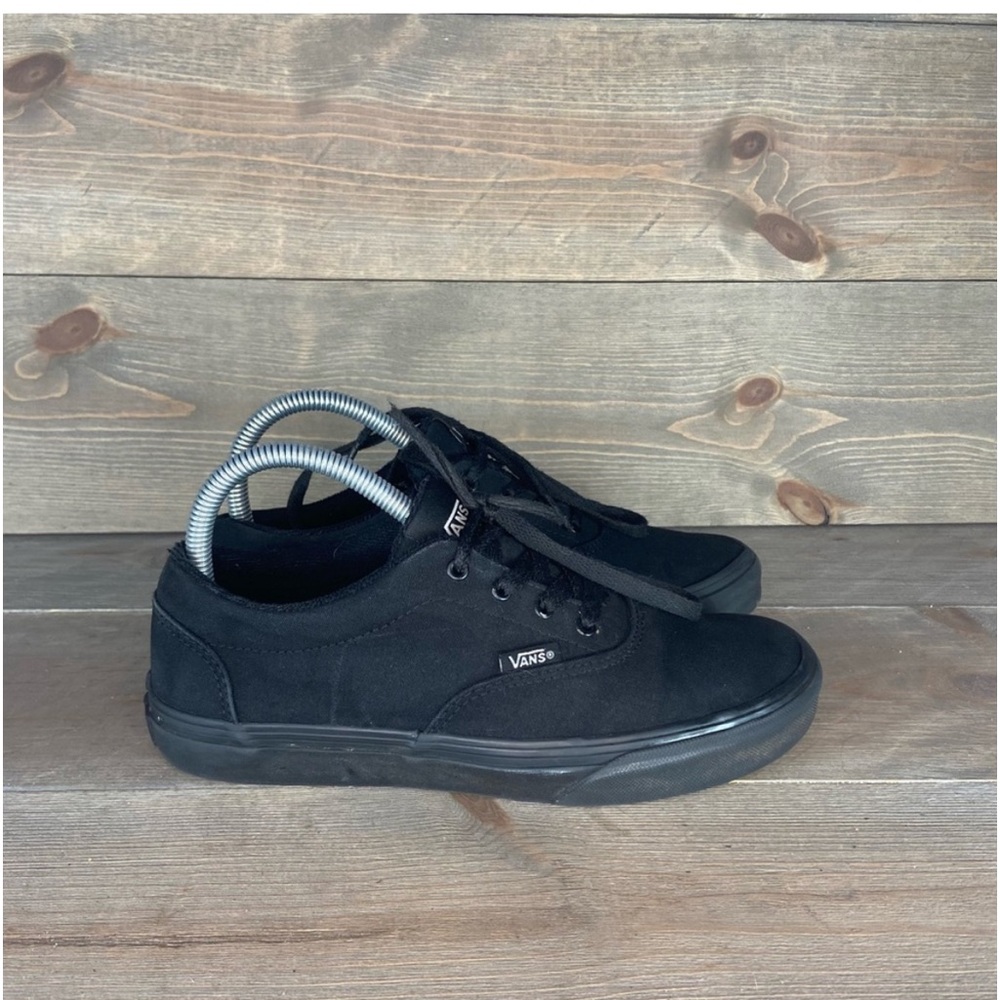 Vans black Atwood low sneakers Womens size 6.5 (fits like a 6!)